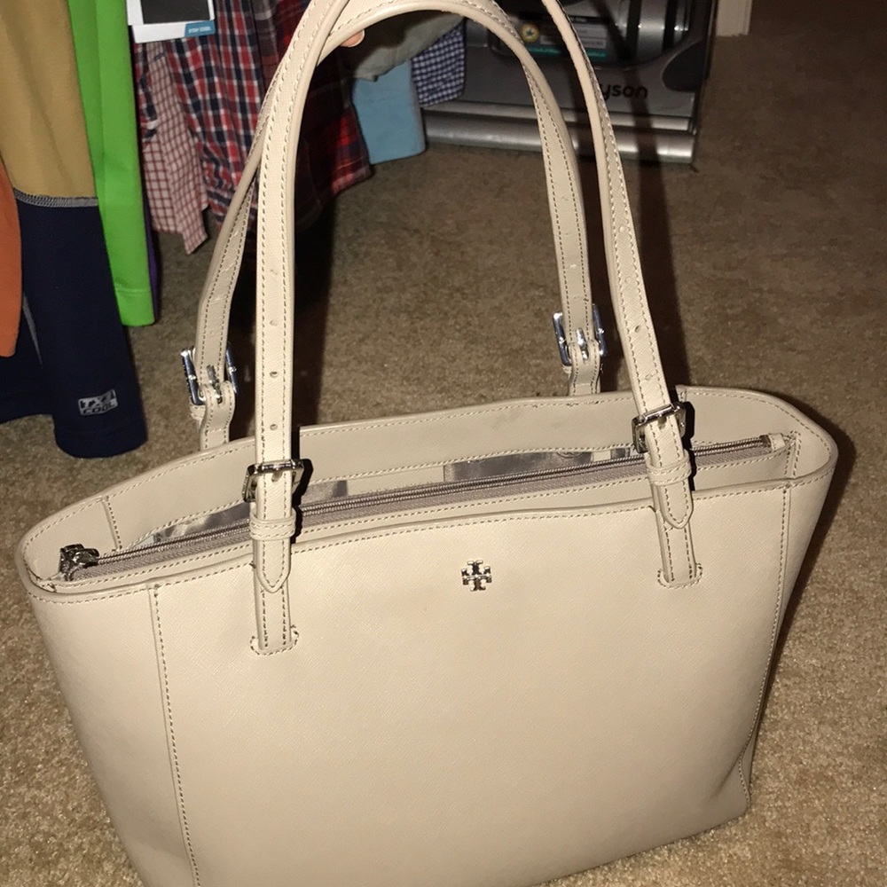 RESERVED Tory Burch Leather Tote